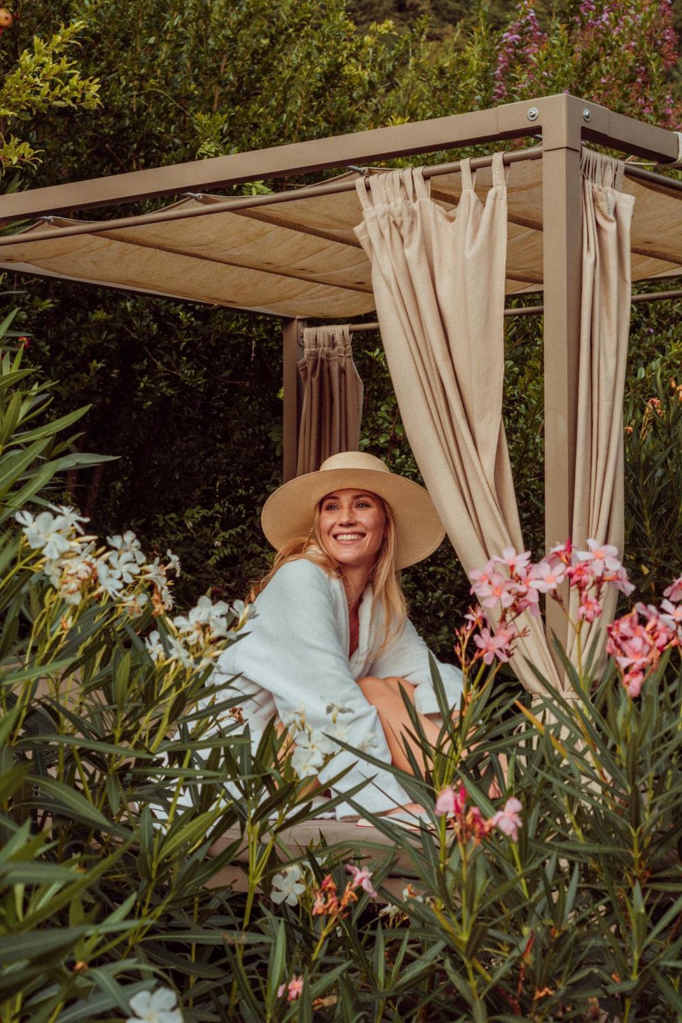 Biohotel Theiner'S Garten Lana Zewnętrze zdjęcie