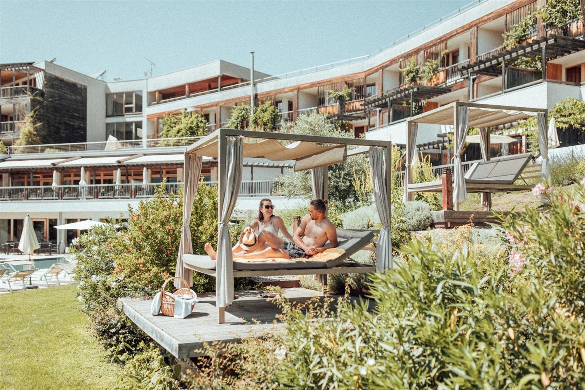 Biohotel Theiner'S Garten Lana Zewnętrze zdjęcie