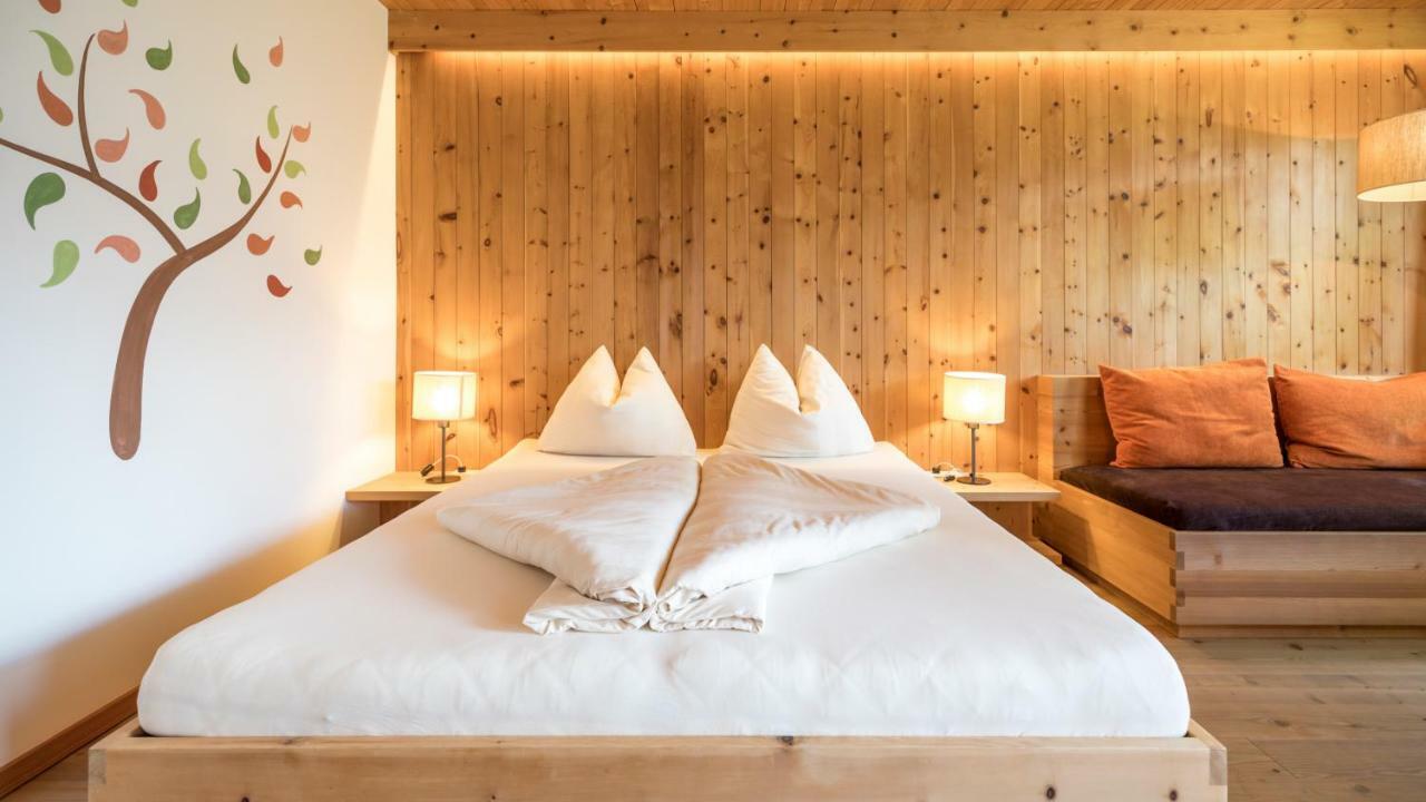 Biohotel Theiner'S Garten Lana Zewnętrze zdjęcie