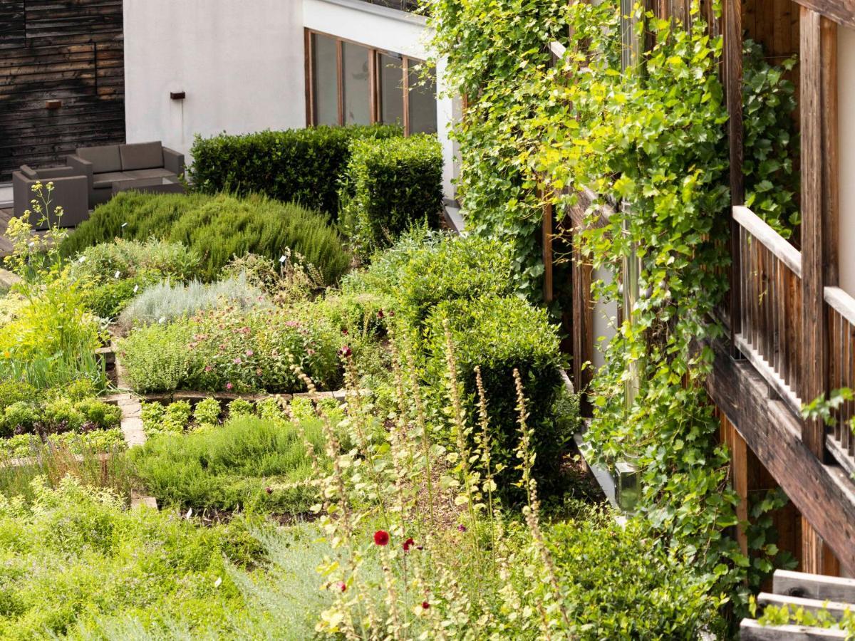 Biohotel Theiner'S Garten Lana Zewnętrze zdjęcie